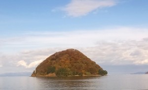 浅虫温泉付近から陸奥湾を望む