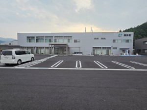 プレハブの美咲町役場