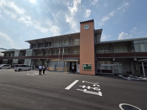 廃校をリノベした「あさひなた」